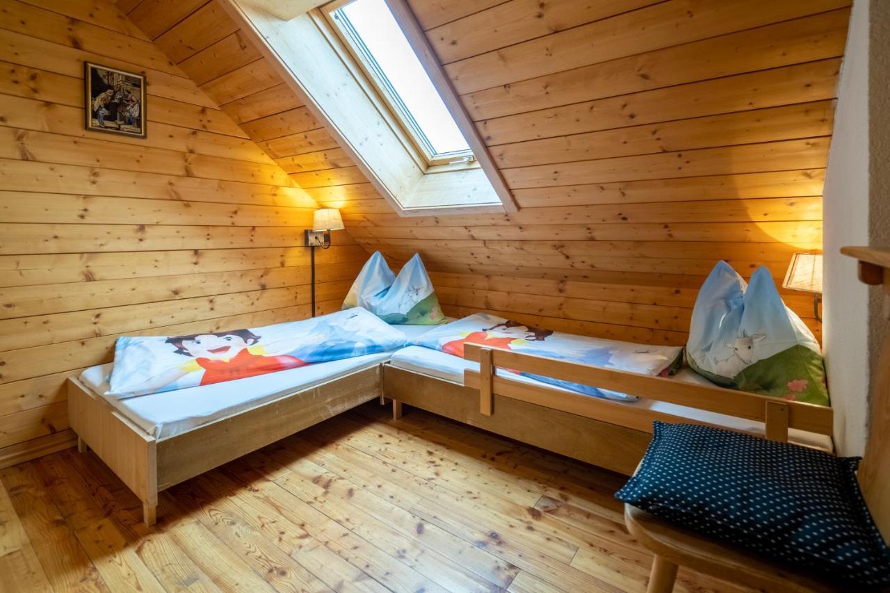 Zirbenhuette Am Falkert Auf Der Heidi-alm Hinterkoflach